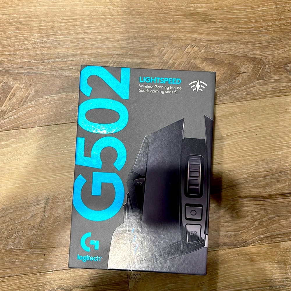 Logitech wireless gaming mouse